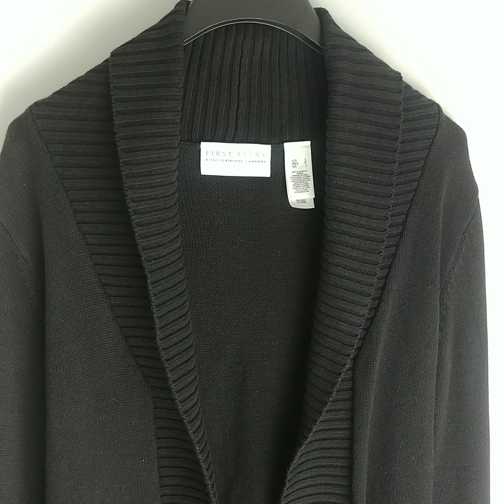First Issue A Liz Claiborne Company - Picture 2 of 11